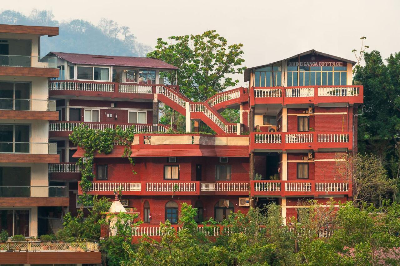 神圣的恒河小屋酒店 Rishīkesh 外观 照片