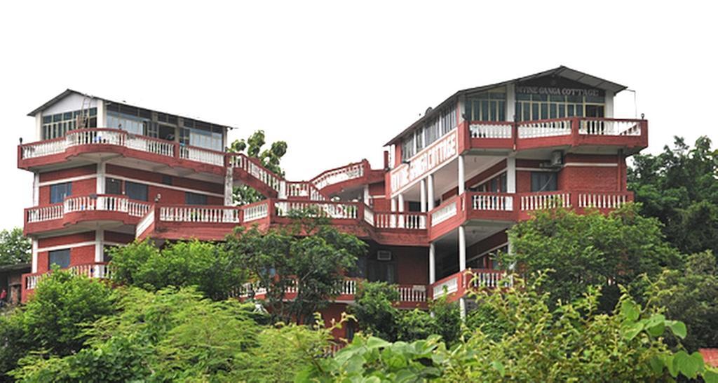 神圣的恒河小屋酒店 Rishīkesh 外观 照片