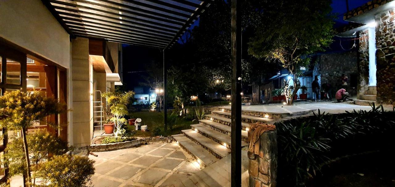 神圣的恒河小屋酒店 Rishīkesh 外观 照片